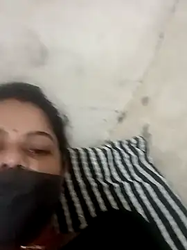 Snapshot of JULEE-740 chatting on September 15, 8:31 pm JULEE-740 online show from September 15, 8:31 pm