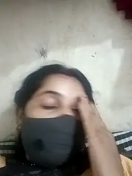 Snapshot of JULEE-740 chatting on September 18, 11:01 am JULEE-740 online show from September 18, 11:01 am