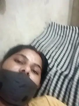 Snapshot of JULEE-740 chatting on September 18, 11:07 pm JULEE-740 online show from September 18, 11:07 pm