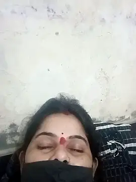 Snapshot of JULEE-740 chatting on September 27, 4:28 am JULEE-740 online show from September 27, 4:28 am