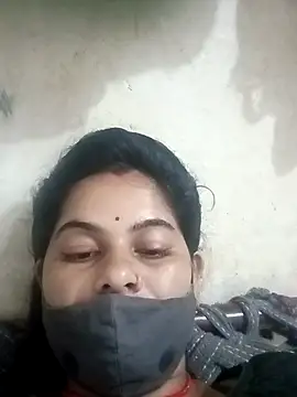 Snapshot of JULEE-740 chatting on October 3, 8:39 pm JULEE-740 online show from October 3, 8:39 pm