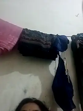 Snapshot of JULEE-740 chatting on October 7, 12:13 pm JULEE-740 online show from October 7, 12:13 pm