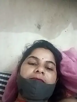 Snapshot of JULEE-740 chatting on October 9, 6:28 pm JULEE-740 online show from October 9, 6:28 pm