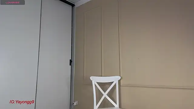 yayongg online show from September 23, 1:25 pm