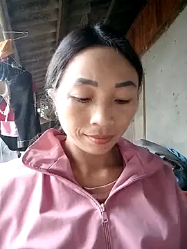 Snapshot of lucybaby00 chatting on November 10, 9:52 am lucybaby00 online show from November 10, 9:52 am