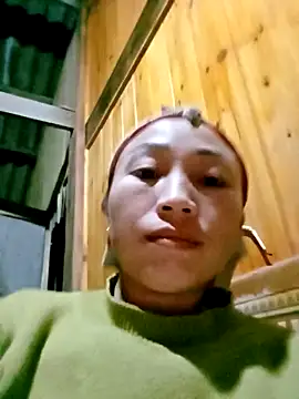 Snapshot of lucybaby00 chatting on November 23, 10:59 am lucybaby00 online show from November 23, 10:59 am