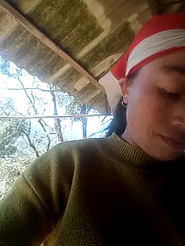 Snapshot of lucybaby00 chatting on November 30, 3:54 am lucybaby00 online show from November 30, 3:54 am