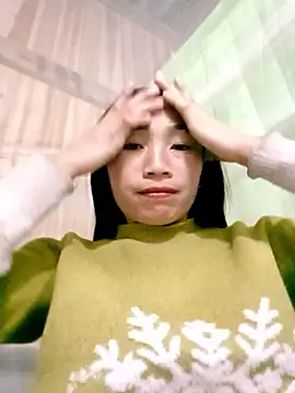 Snapshot of lucybaby00 chatting on January 15, 3:05 pm lucybaby00 online show from January 15, 3:05 pm