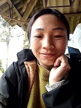 Snapshot of lucybaby00 chatting on January 16, 3:10 am lucybaby00 online show from January 16, 3:10 am