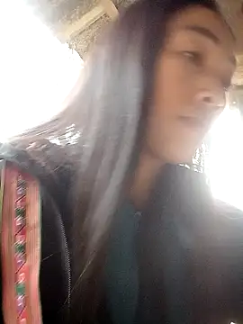 Snapshot of lucybaby00 chatting on January 19, 10:08 am lucybaby00 online show from January 19, 10:08 am