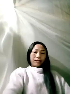 Snapshot of lucybaby00 chatting on February 3, 9:31 pm lucybaby00 online show from February 3, 9:31 pm