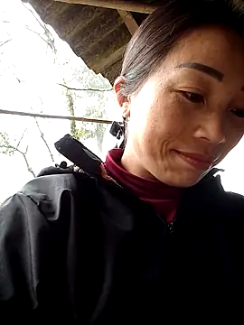 Snapshot of lucybaby00 chatting on February 11, 1:43 am lucybaby00 online show from February 11, 1:43 am