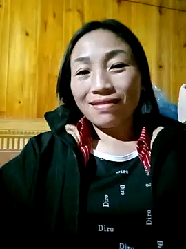 lucybaby00 online show from February 25, 11:31 am