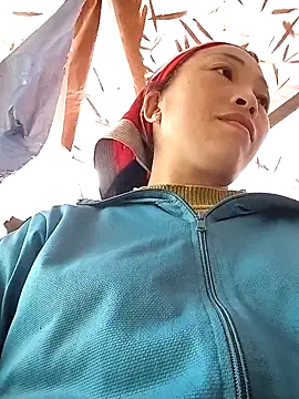 lucybaby00 online show from March 7, 5:48 am