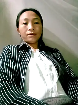lucybaby00 online show from May 4, 10:39 pm