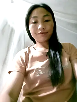 lucybaby00 online show from May 6, 10:59 pm