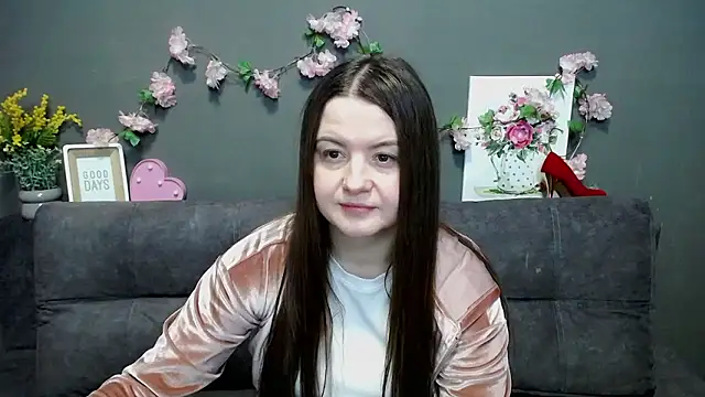 MavkaCute online show from January 12, 8:58 pm