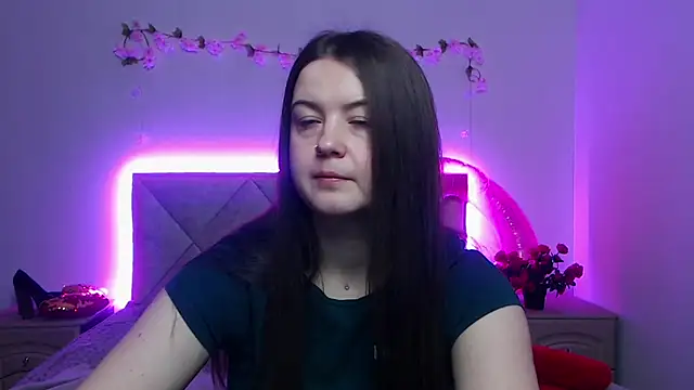 MavkaCute online show from March 25, 7:09 pm