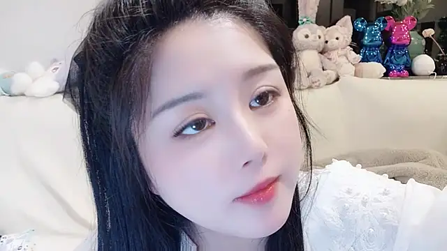 SweetTease2025 online show from March 12, 4:35 pm