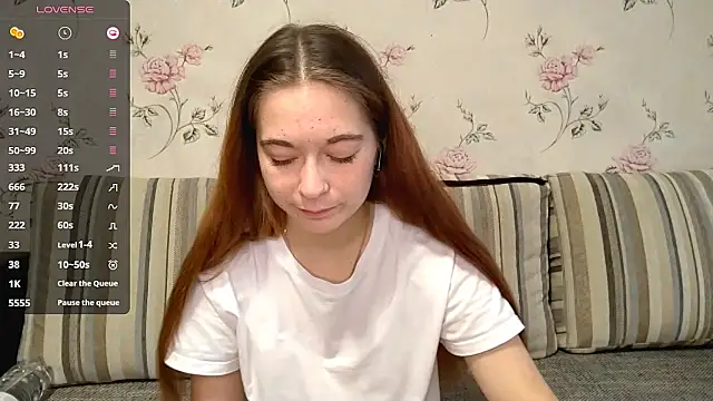 KissKarina online show from October 2, 12:56 pm
