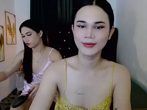 airyloove online show from October 18, 11:38 pm