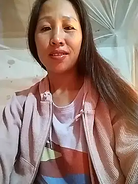 Snapshot of cute_love00 chatting on November 13, 9:14 pm cute love00 online show from November 13, 9:14 pm