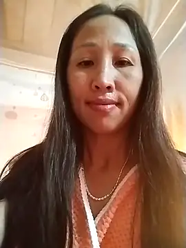 Snapshot of cute_love00 chatting on November 23, 2:17 pm cute love00 online show from November 23, 2:17 pm