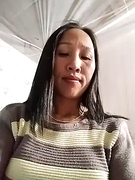 Snapshot of cute_love00 chatting on November 24, 10:26 am cute love00 online show from November 24, 10:26 am