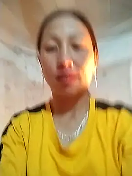 Snapshot of cute_love00 chatting on December 2, 10:31 am cute love00 online show from December 2, 10:31 am