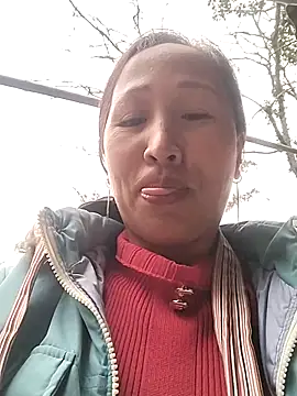 Snapshot of cute_love00 chatting on February 11, 1:54 am cute love00 online show from February 11, 1:54 am