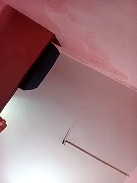 Apkisona8 online show from March 10, 6:40 am