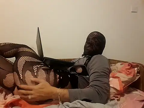 Snapshot of croatianslut chatting on October 18, 12:28 pm croatianslut online show from October 18, 12:28 pm