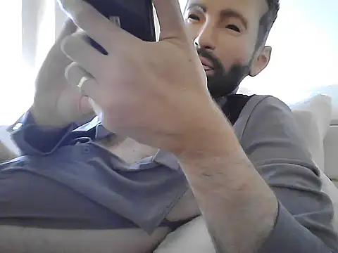 Snapshot of croatianslut chatting on April 4, 11:51 am croatianslut online show from April 4, 11:51 am