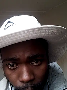 Snapshot of BLACKMAN222 chatting on September 10, 3:12 pm BLACKMAN222 online show from September 10, 3:12 pm