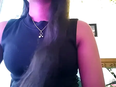 Maria--Strella online show from October 30, 7:10 am