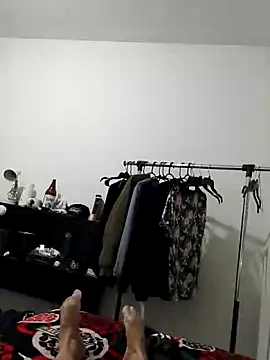 Snapshot of xxanonkmocogelons chatting on February 15, 11:19 am xxanonkmocogelons online show from February 15, 11:19 am