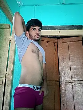 Snapshot of sexofbro chatting on November 3, 5:52 am sexofbro online show from November 3, 5:52 am