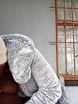 Snapshot of MatureGoddess_ chatting on March 16, 6:17 am MatureGoddess online show from March 16, 6:17 am