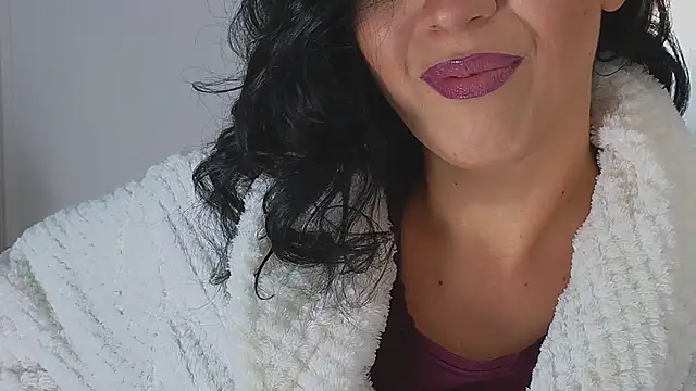 Snapshot of AlyaRei chatting on October 3, 6:49 pm AlyaRei online show from October 3, 6:49 pm