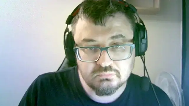 Snapshot of SirAbuser chatting on September 30, 6:02 pm SirAbuser online show from September 30, 6:02 pm