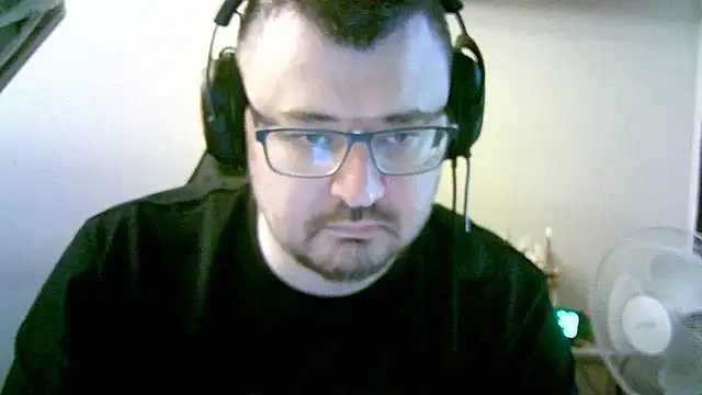 SirAbuser online show from November 7, 7:30 am