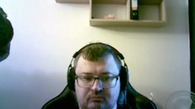 SirAbuser online show from December 4, 8:34 am