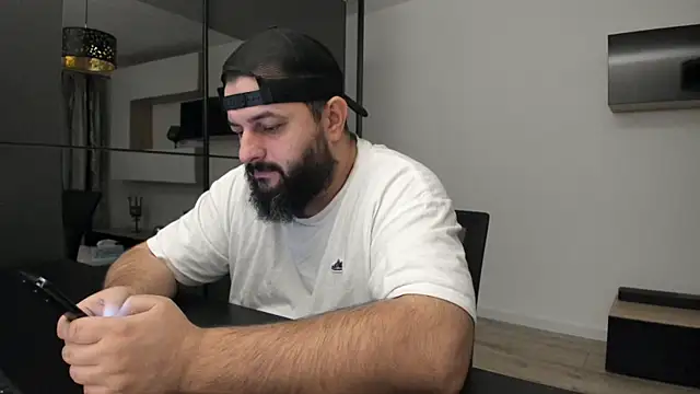 DravenPeak online show from October 12, 3:33 pm