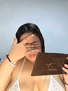 butterfly777  online show from October 12, 7:02 pm