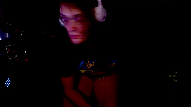 BlondeyMiyMiy online show from November 3, 9:10 am