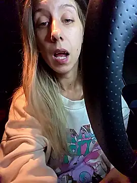 Snapshot of PetiteSecrets chatting on December 17, 7:42 pm PetiteSecrets online show from December 17, 7:42 pm