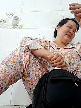  Babyrose  online show from May 10, 3:44 am