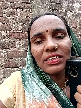 Snapshot of Pinky12A chatting on October 8, 9:40 am Pinky12A online show from October 8, 9:40 am