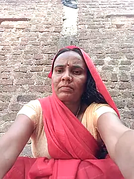 Snapshot of Pinky12A chatting on October 12, 9:30 am Pinky12A online show from October 12, 9:30 am