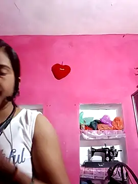 Snapshot of Mohini-xx chatting on December 17, 10:27 pm Mohini-xx online show from December 17, 10:27 pm